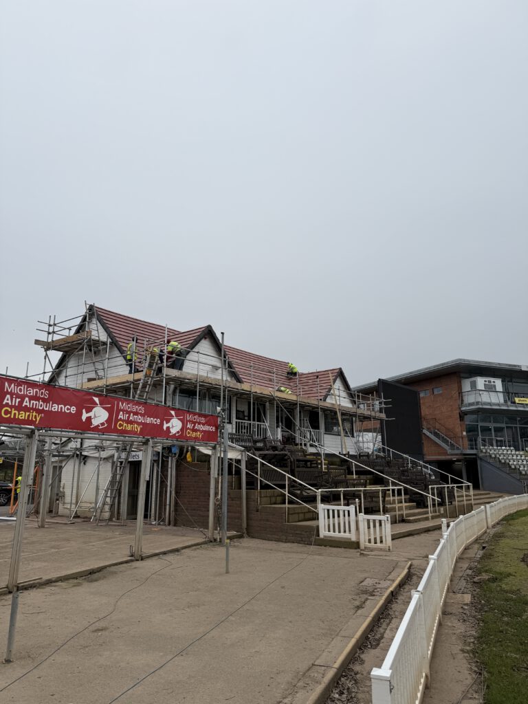 Elevate Midlands Ltd is a trusted, local roofing company led by George Broadway, who brings over 20 years of hands-on experience in the roofing industry. Based near Evesham in Worcestershire, George has built a strong reputation for delivering reliable workmanship, honest advice and high standards on every project.