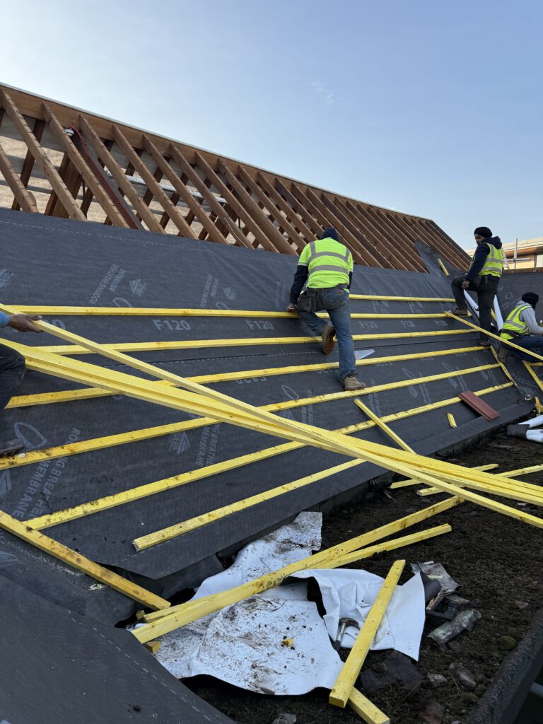 Elevate Midlands Ltd is a trusted, local roofing company led by George Broadway, who brings over 20 years of hands-on experience in the roofing industry. Based near Evesham in Worcestershire, George has built a strong reputation for delivering reliable workmanship, honest advice and high standards on every project.