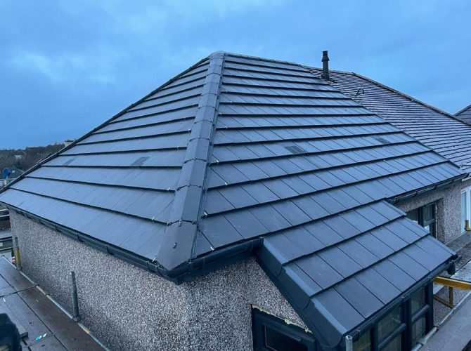 Elevate Midlands Ltd is a trusted, local roofing company led by George Broadway, who brings over 20 years of hands-on experience in the roofing industry. Based near Evesham in Worcestershire, George has built a strong reputation for delivering reliable workmanship, honest advice and high standards on every project.