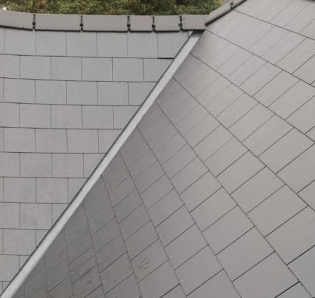 Elevate Midlands Ltd is a trusted, local roofing company led by George Broadway, who brings over 20 years of hands-on experience in the roofing industry. Based near Evesham in Worcestershire, George has built a strong reputation for delivering reliable workmanship, honest advice and high standards on every project.